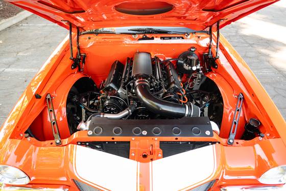 1971 Camaro engine bay, photo 4