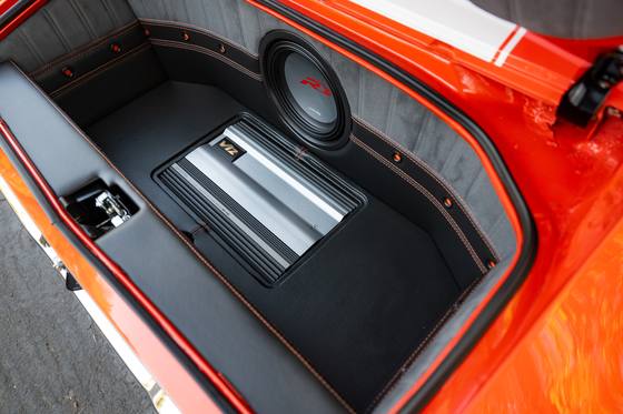 1971 Camaro trunk & audio, photo 3
