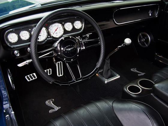 1965 Mustang: Gauges and shifter